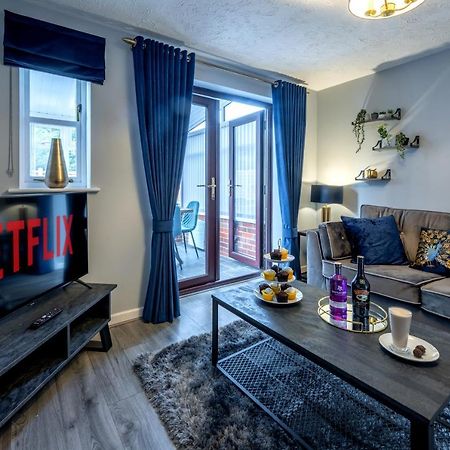 Yew Tree House Contractor / Family Home Free Netflix Fast Wifi Near Dudley/Birmingham Cradley Heath Dış mekan fotoğraf