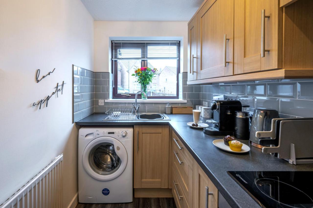 Yew Tree House Contractor / Family Home Free Netflix Fast Wifi Near Dudley/Birmingham Cradley Heath Dış mekan fotoğraf