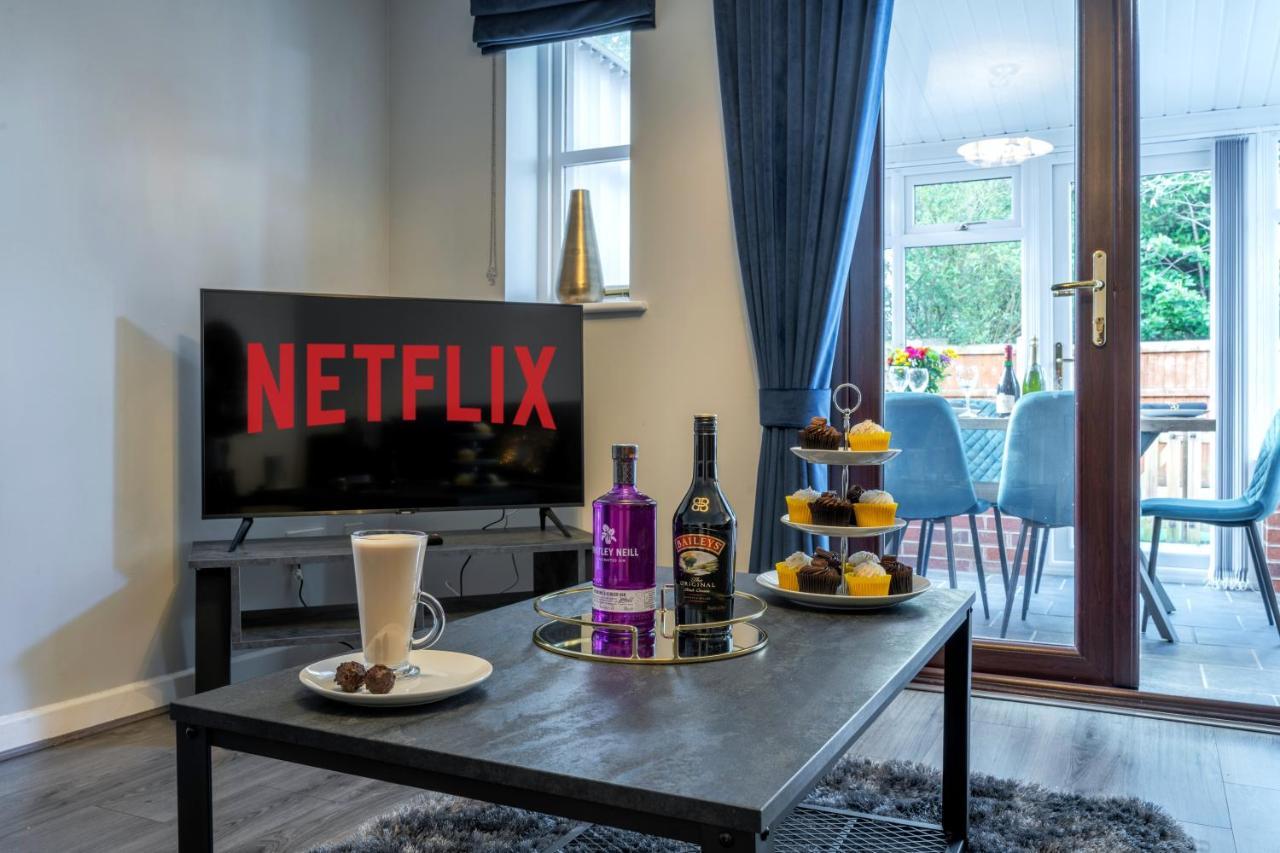 Yew Tree House Contractor / Family Home Free Netflix Fast Wifi Near Dudley/Birmingham Cradley Heath Dış mekan fotoğraf