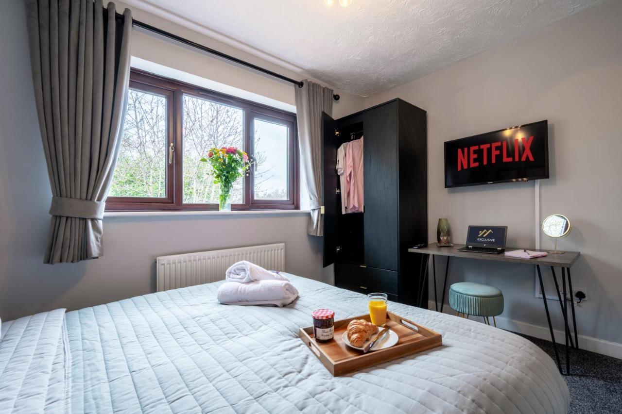 Yew Tree House Contractor / Family Home Free Netflix Fast Wifi Near Dudley/Birmingham Cradley Heath Dış mekan fotoğraf