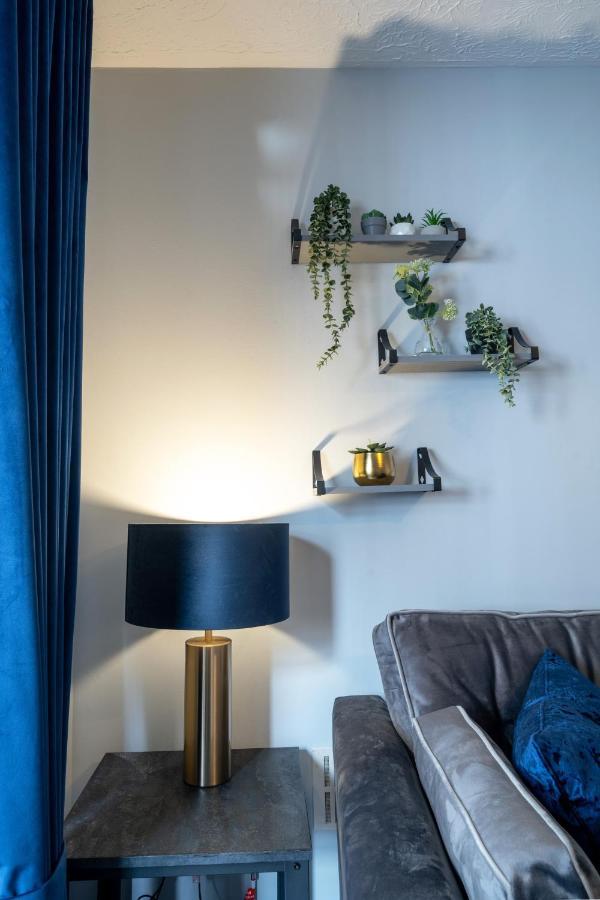 Yew Tree House Contractor / Family Home Free Netflix Fast Wifi Near Dudley/Birmingham Cradley Heath Dış mekan fotoğraf