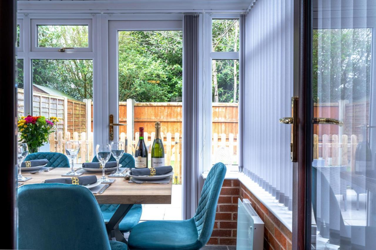 Yew Tree House Contractor / Family Home Free Netflix Fast Wifi Near Dudley/Birmingham Cradley Heath Dış mekan fotoğraf
