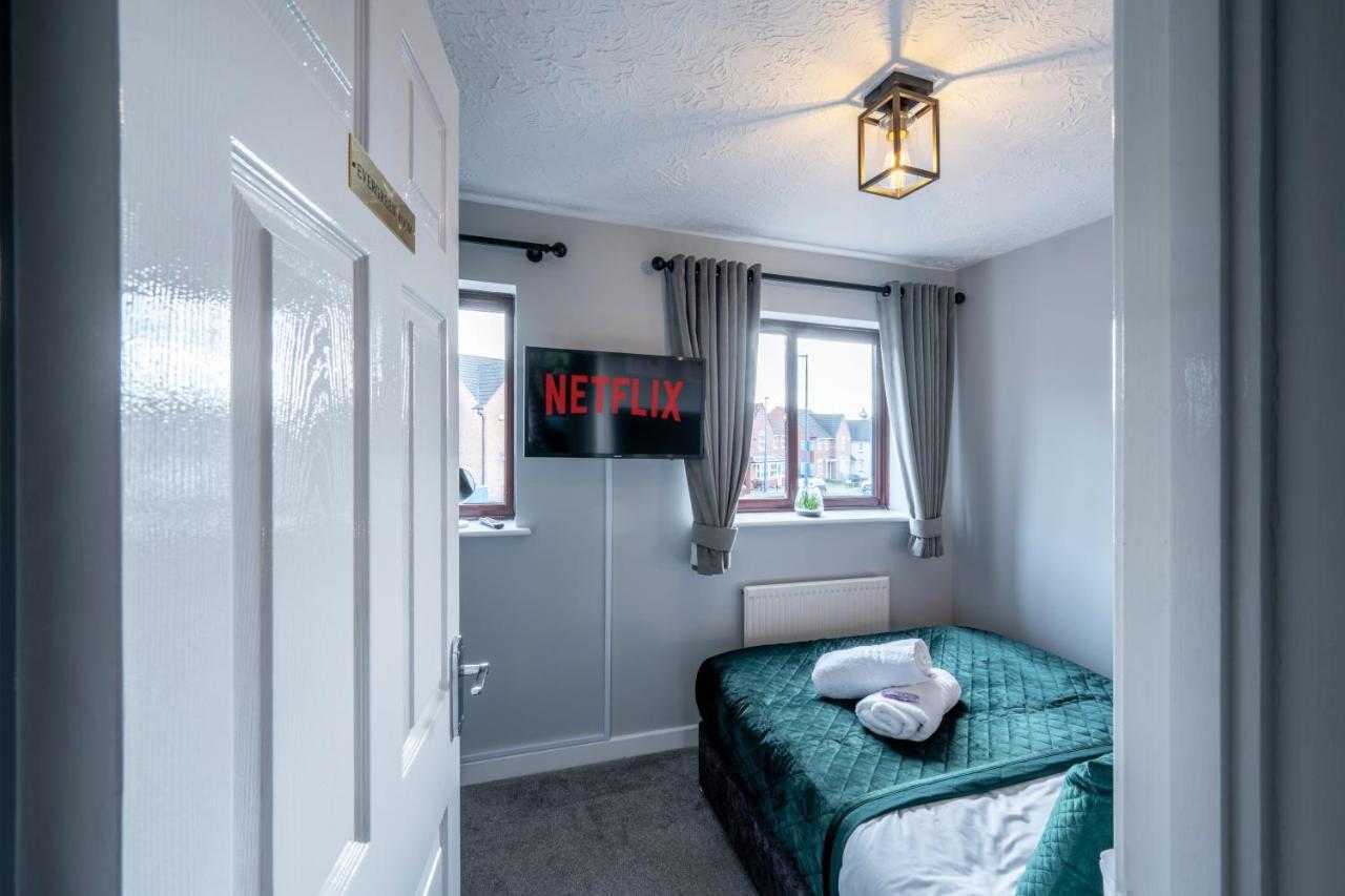 Yew Tree House Contractor / Family Home Free Netflix Fast Wifi Near Dudley/Birmingham Cradley Heath Dış mekan fotoğraf